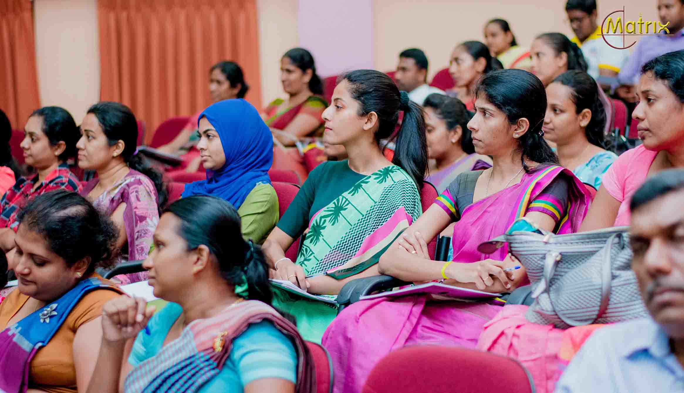 Distinguished lecturers and faculty at Matrix Institute of Information Technology